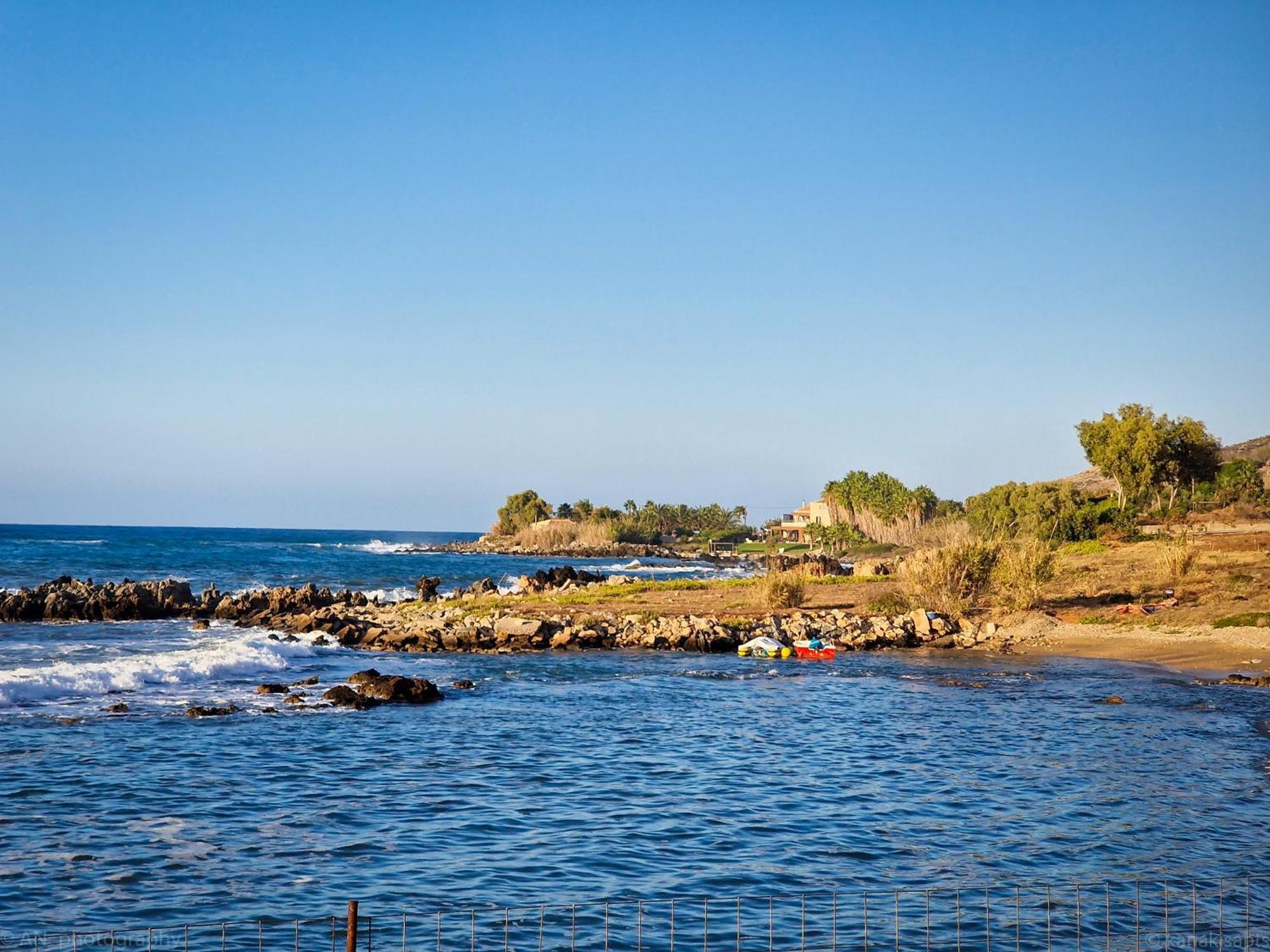 Kanakis Blue Beach Apartments Petres  Buitenkant foto