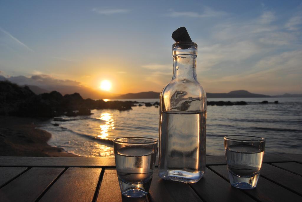 Kanakis Blue Beach Apartments Petres  Buitenkant foto