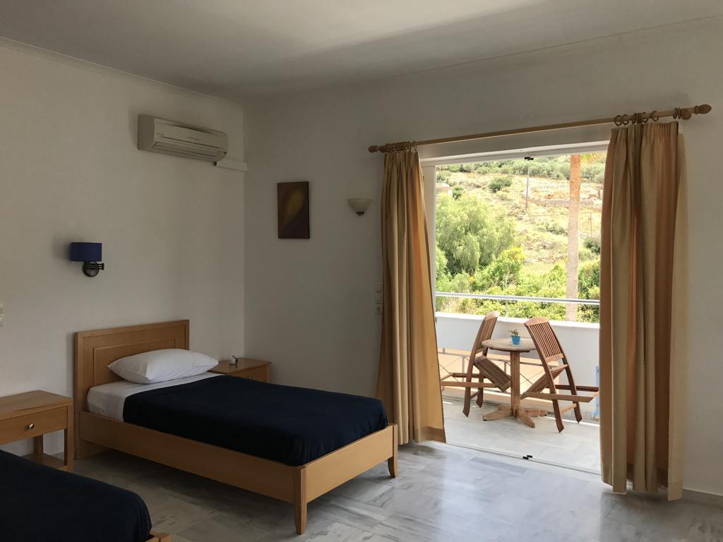 Kanakis Blue Beach Apartments Petres  Buitenkant foto